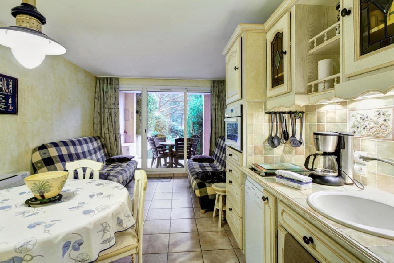 Residence La Pinede - Maeva Home Hyères Kamer foto